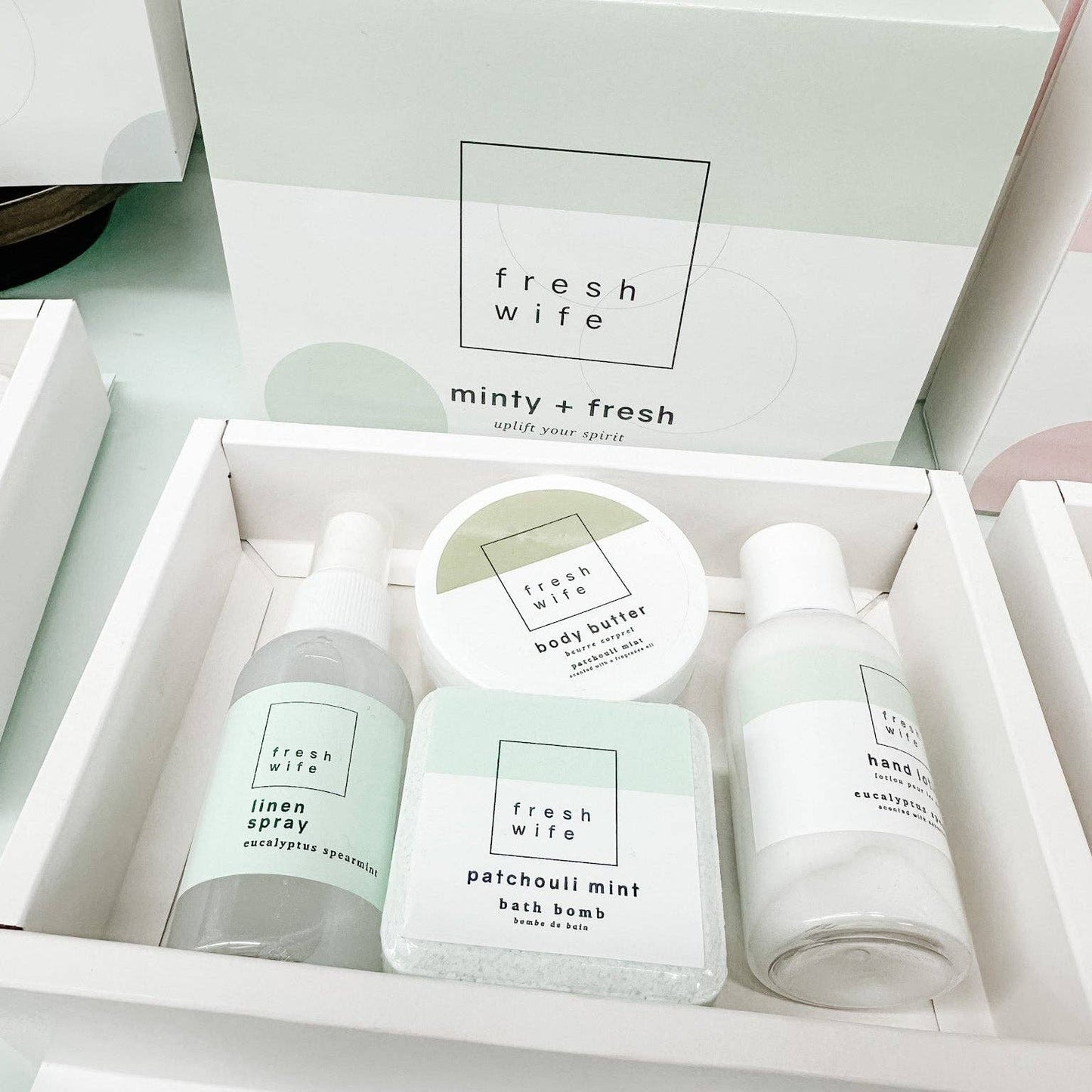 Aurojas - category - Minty & Fresh Gift Set - 